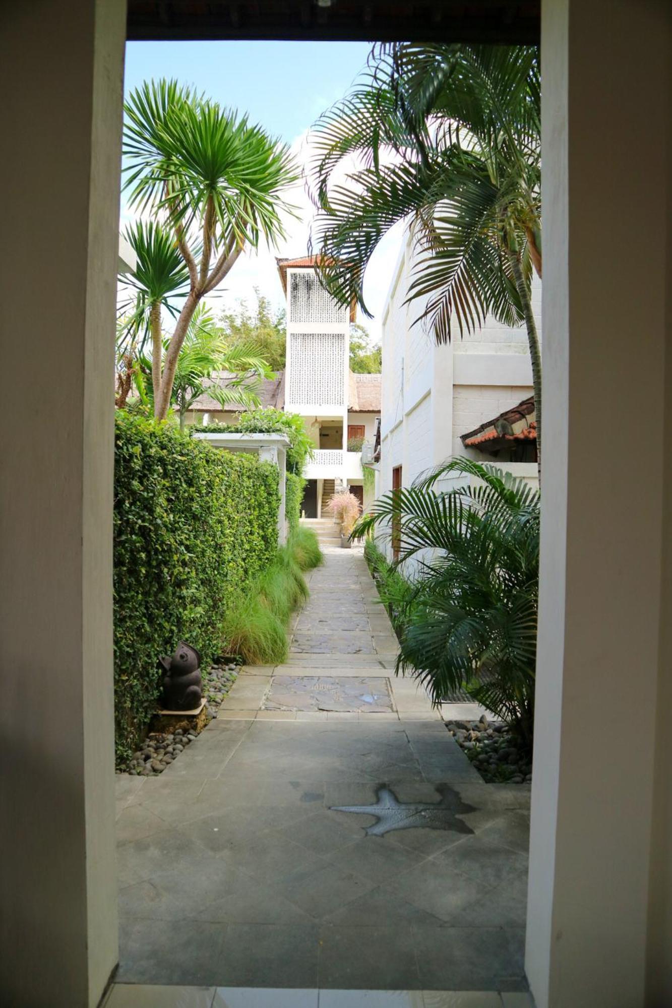 The Lagoon Bali Pool Hotel And Suites Legian  Ngoại thất bức ảnh